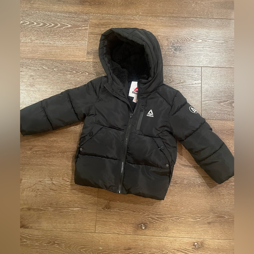 Reebok Coat 5T